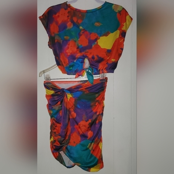 NWT Tangerine Red Tie-dye Sleeveless Crop Top & Pant 2 Piece Set - Picture 5 of 5
